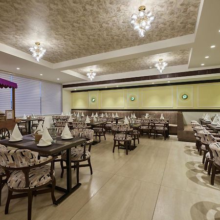 Regenta Place Gwalior Exterior photo