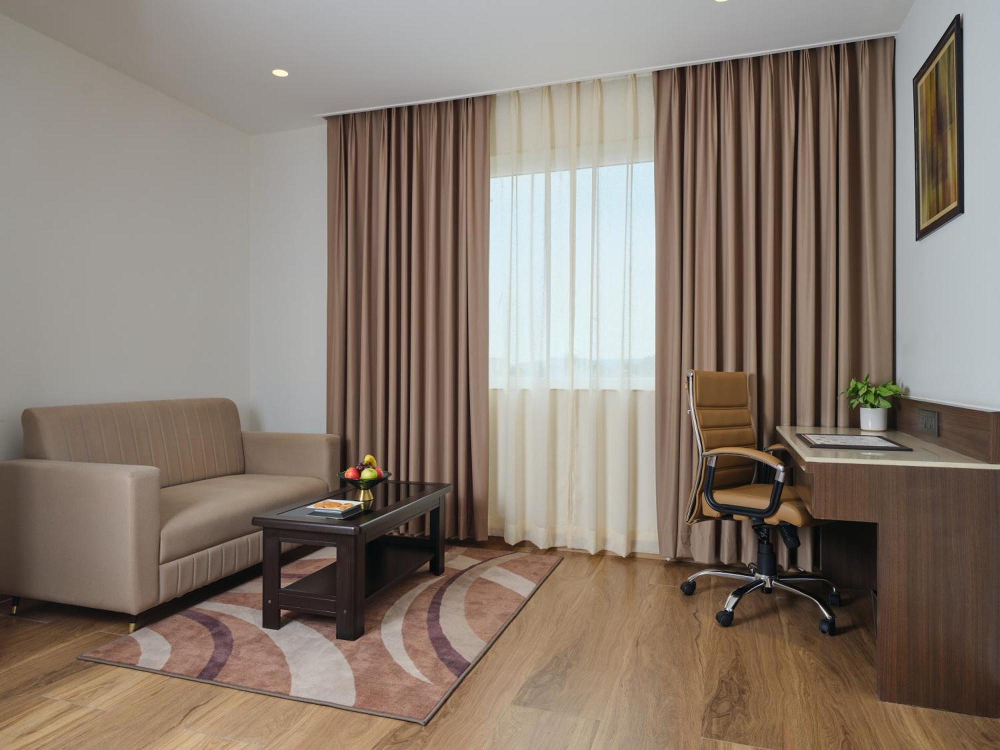 Regenta Place Gwalior Exterior photo