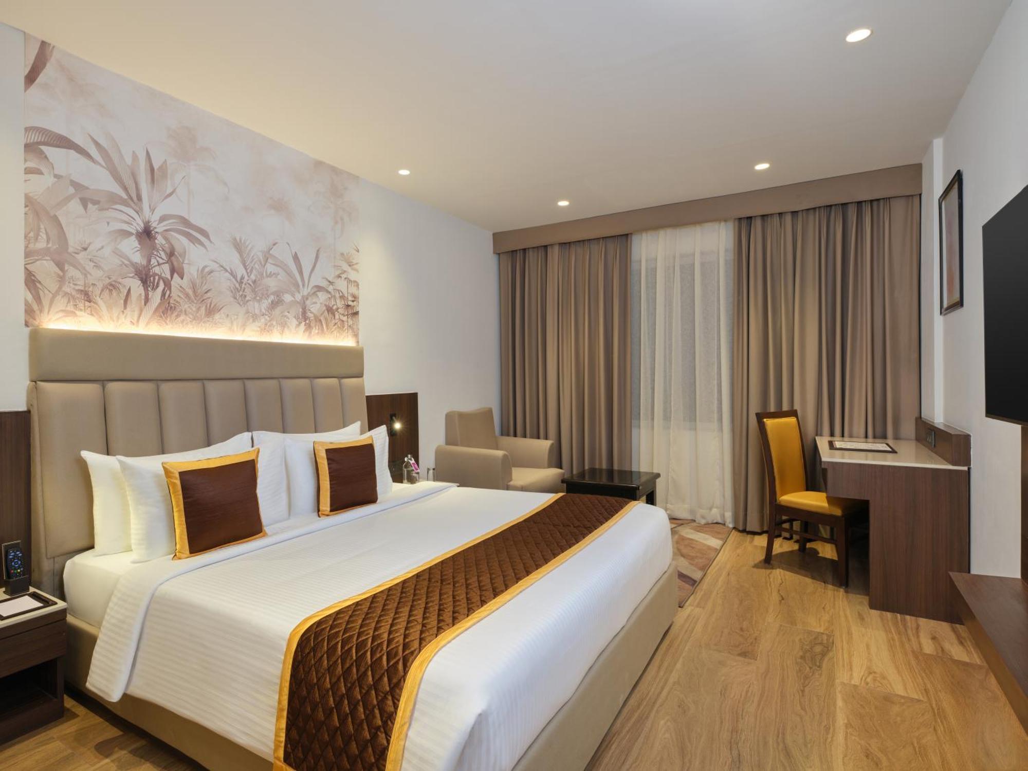 Regenta Place Gwalior Exterior photo